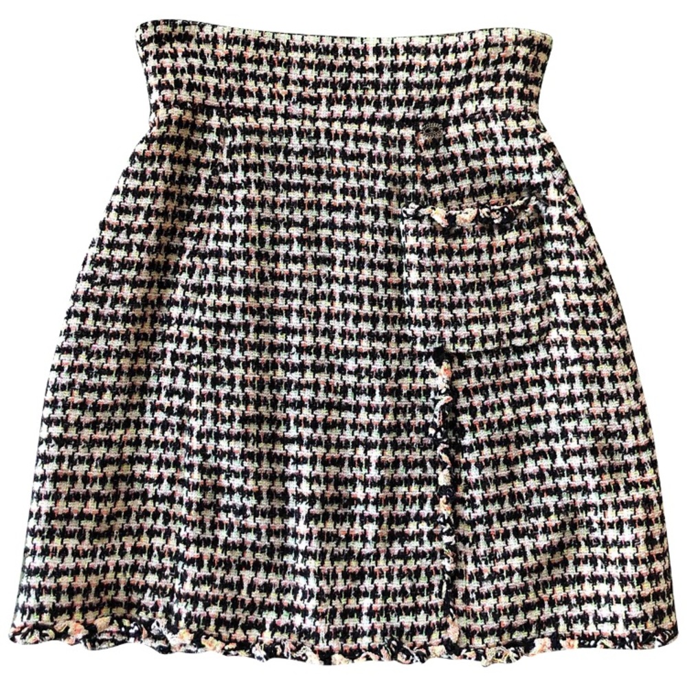 Chanel high waisted tweed skirt